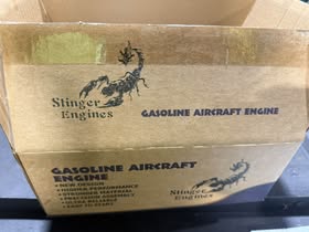 May be an image of text that says 'Stinger Engines GASOLINE AIRCRAFT ENGINE Stinger 3 Enginas 192'